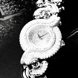 JAEGER-LECOULTRE “Séductrice”