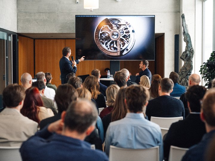 La relance officielle de Corum a eu lieu le 1er avril 2026 au siège historique à La Chaux-de-Fonds.