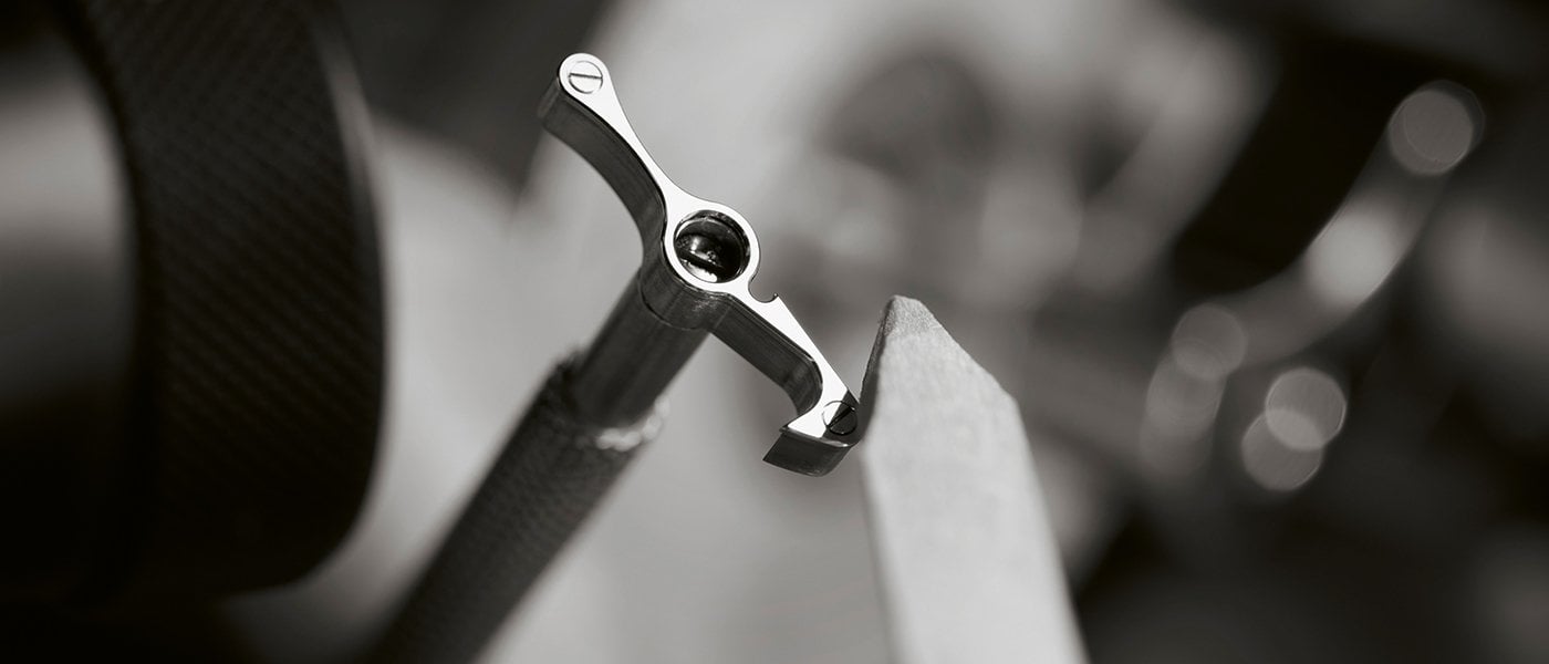 The second life of hand-finishing