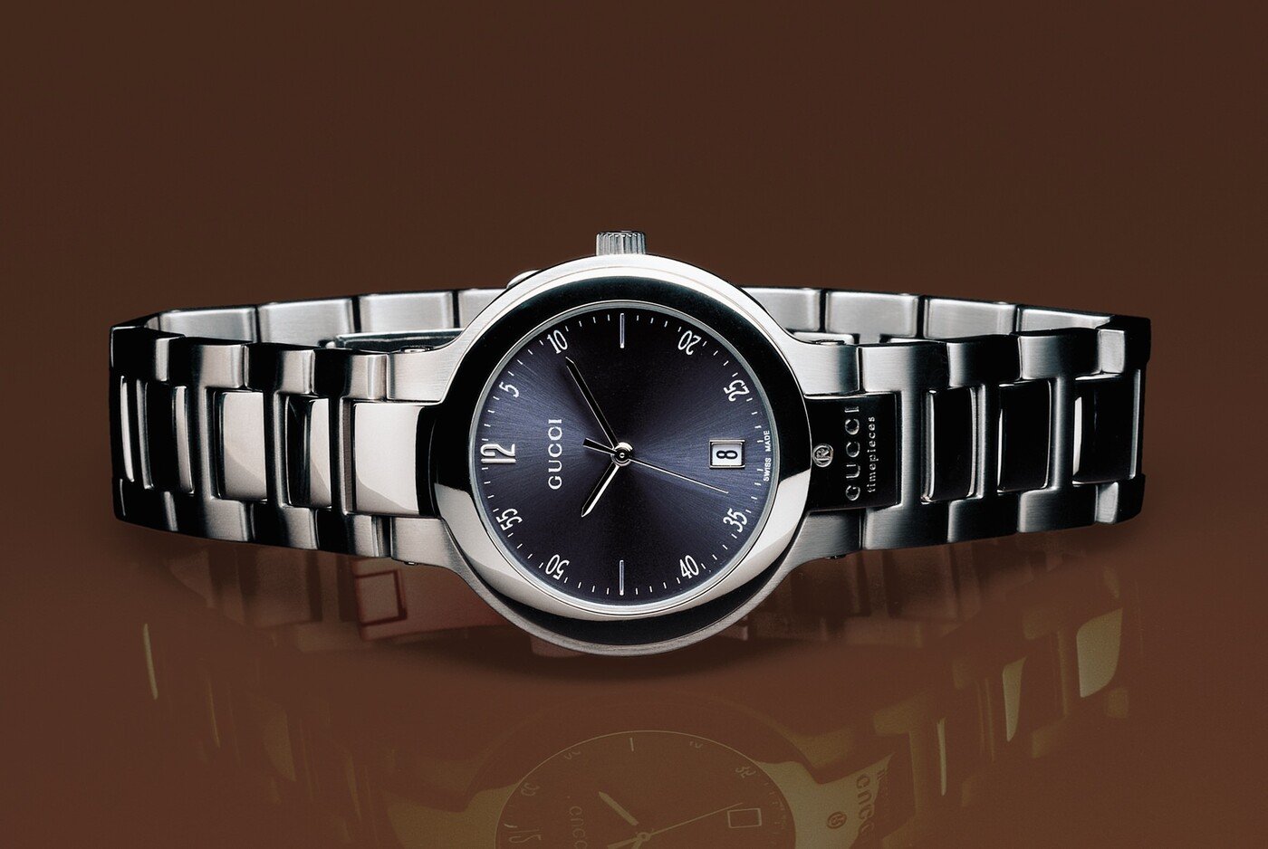 GUCCI　腕時計 Gucci 8905
