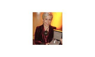 Harry Winston pays tribute to women's leadership