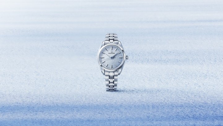 Grand Seiko unveils two new creations featuring the Snowflake and Skyflake dials. Each timepiece is presented in a 33.0 mm x 9.1 mm case, the slimmest and smallest in diameter of any Grand Seiko 9F creation to date. These compact dimensions are made possible by Caliber 9F51, the first new movement in the 9F family in six years.