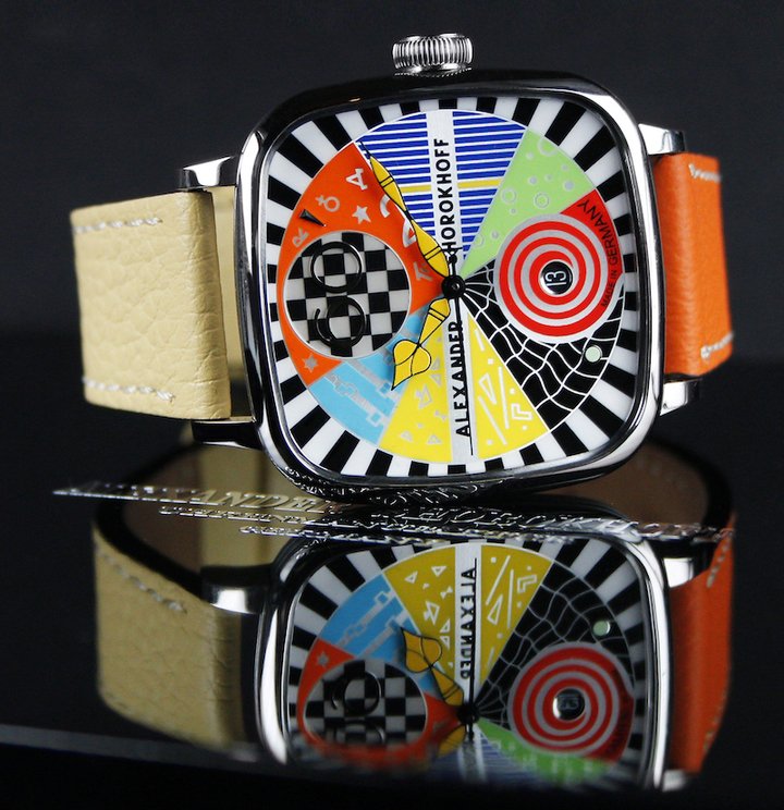 The Kandy dial, full of personality