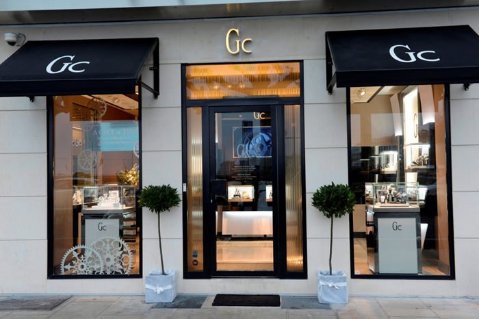 The Gc store at 12 Quai du Général Guisan in Geneva