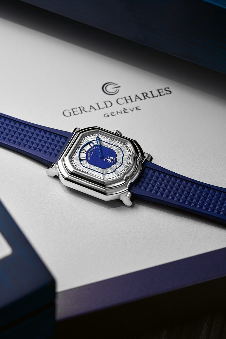 Limited to 100 pieces, the Maestro GC39 25th Anniversary Edition is defined by its familiar stepped, fluid case shape, its radiant dial and the playful manner in which it displays the time. At 12 o'clock, the dial opens to reveal a 12-hour disc and a “jumping hours” complication, whereby the disc jumps forward in one-hour increments every 60 minutes.