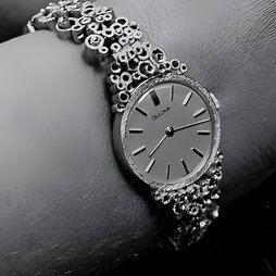 BULOVA