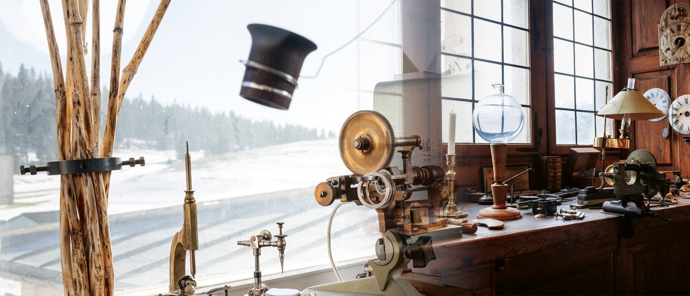 The return of the farmer-watchmaker 