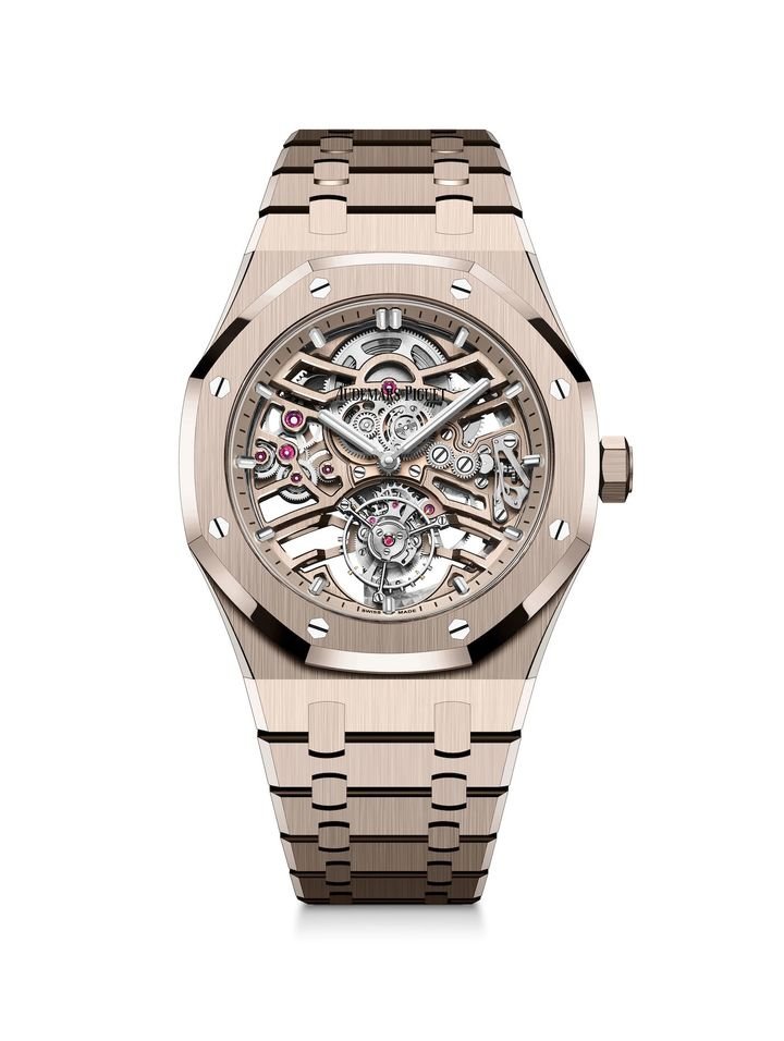 Audemars Piguet premieres sand gold with new Royal Oak