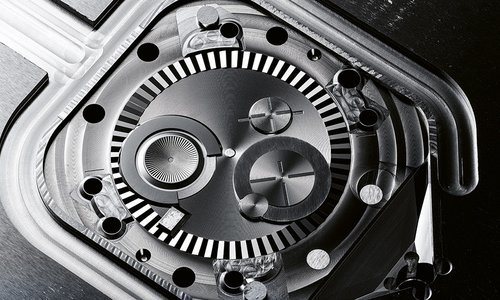 G-Shock MRG-B2100D-2A: Hanada-Iro blue and the spirit of Yamagata