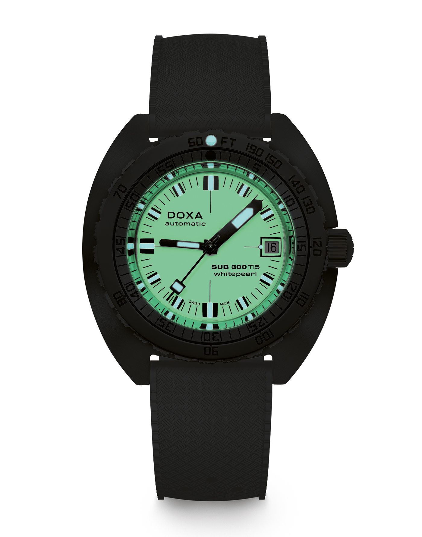 Doxa SUB 300 TI5: lighter metal, familiar character