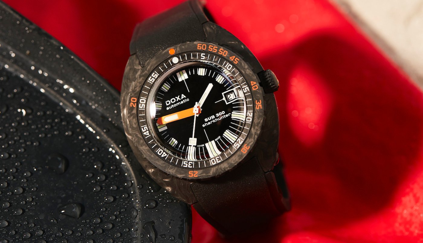 The Doxa SUB 300 carbon COSC embraces new colours