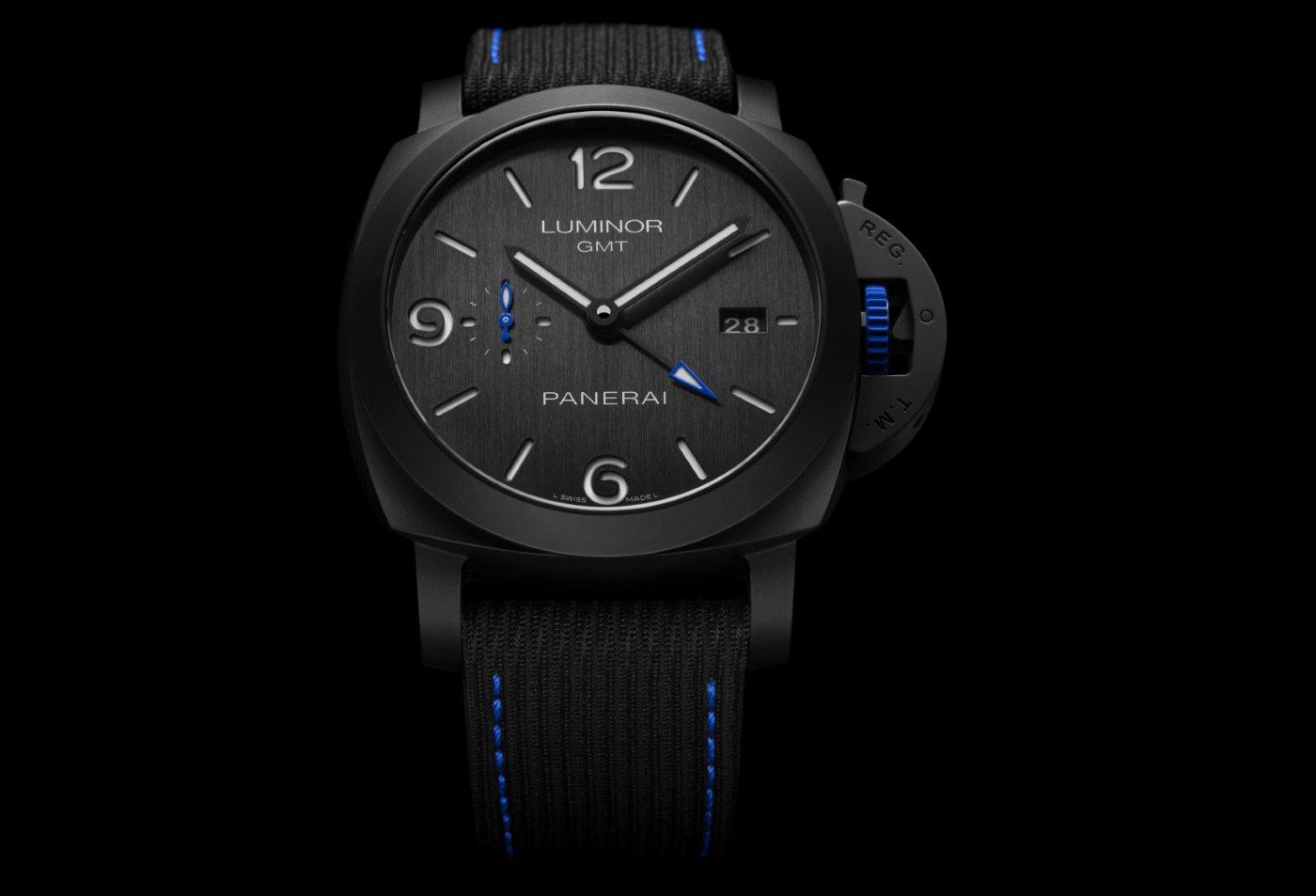 Panerai_luminor_gmt_bucherer_blue_-_Europa_Star_watch_magazine_2020
