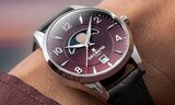 Delbana Lunetta: a moonphase in colour