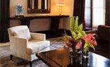 DeLaneau opens its first boutique