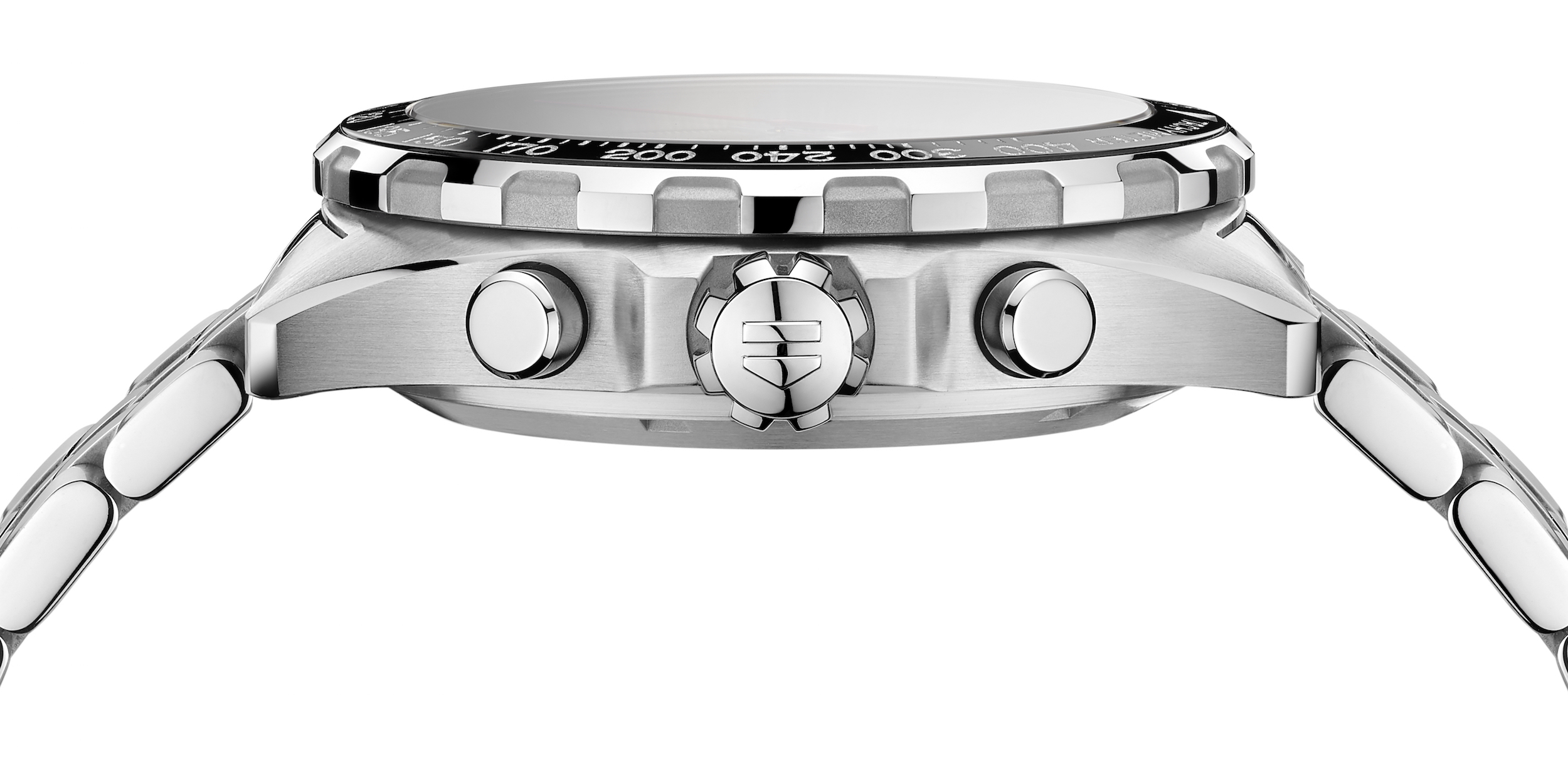 TAG Heuer x Fragment Design Heuer 02