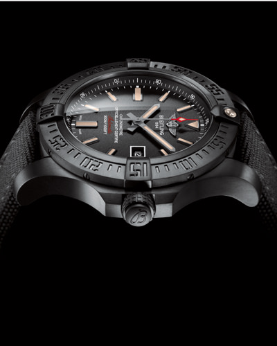 Avenger Blackbird by Breitling (Side)