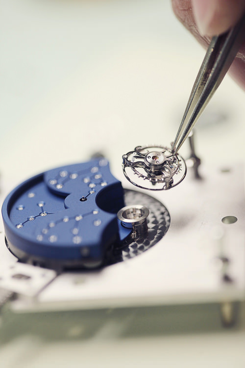 The G1769 tourbillon movement