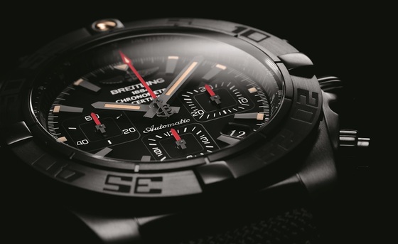 Breitling's Chronomat 44 Blacksteel adds edge to its ()
