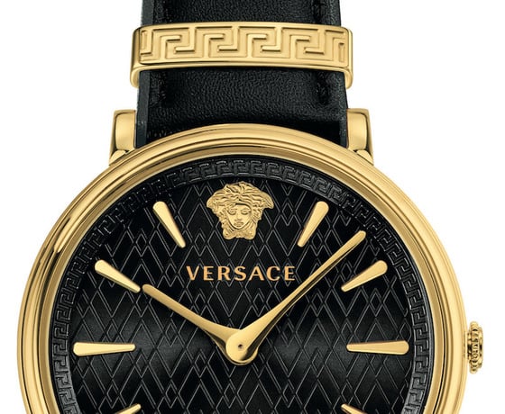 versace v circle manifesto