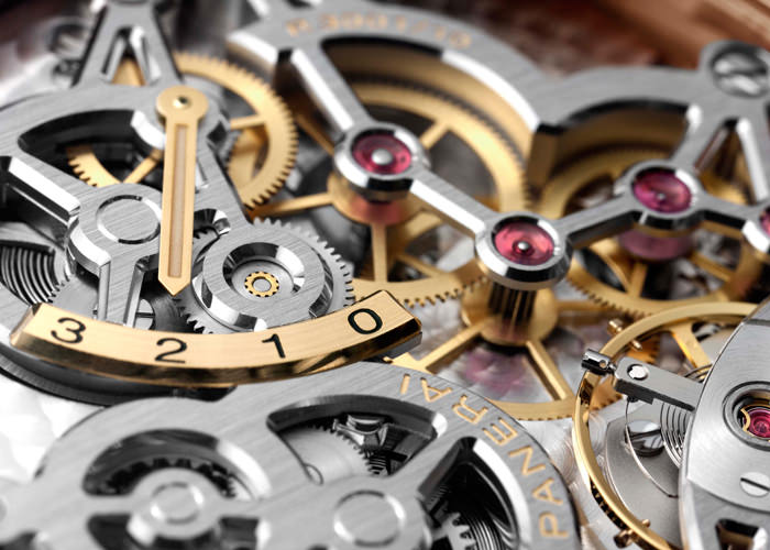 The P.3001/10 calibre, entirely developed and made by the Officine Panerai manufacture in Neuchâtel