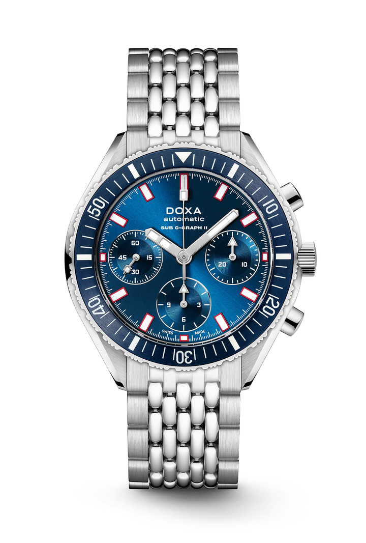 With its slightly lighter heft, revised attachments for the band (either the iconic stainless-steel “beads of rice” bracelet or a softer, more supple FKM rubber strap), 20 ATM (200 metres or approx. 650 feet) water-resistance rating, and a power reserve of up to 56 hours, the Sub 200 C-Graph II is poised to become an indispensable companion for divers seeking a reliable, high-performance watch for their most extreme underwater adventures. At the same time, its sporty-chic appearance makes it an elegant and contemporary accessory in urban settings.