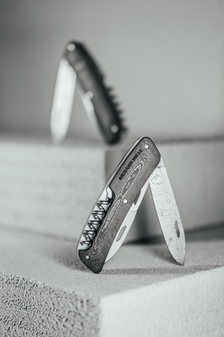 The Striking™ knife, developed in collaboration with Richard Mille.