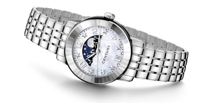 “Century sapphire” has been the hallmark of the Swiss brand's timepieces since 1966.