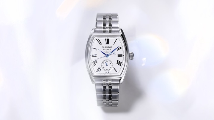 The Presage collection has long been a showcase of Japanese artistry and Seiko's mastery of mechanical watchmaking, with dials crafted in enamel, urushi lacquer, Shippo enamel, and Arita porcelain. Seiko introduces a new creation in the Presage Classic Series with an enamel dial, fusing Japanese artisanal techniques with the elegance of a tonneau-shaped dress watch.