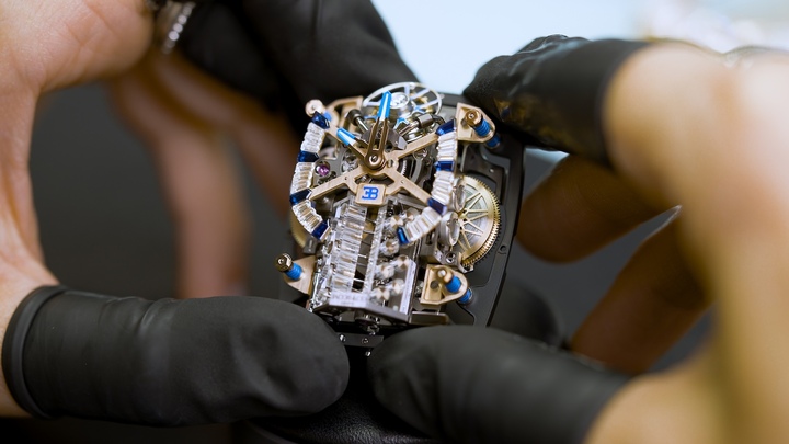 The calibre powering the Jacob & Co Bugatti Chiron Tourbillon.