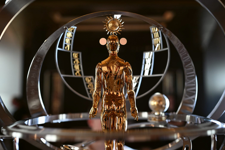 Close-up of the automaton for La Quête du Temps by Vacheron Constantin.