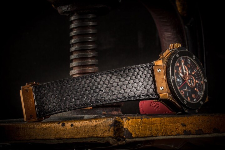 Matte python strap