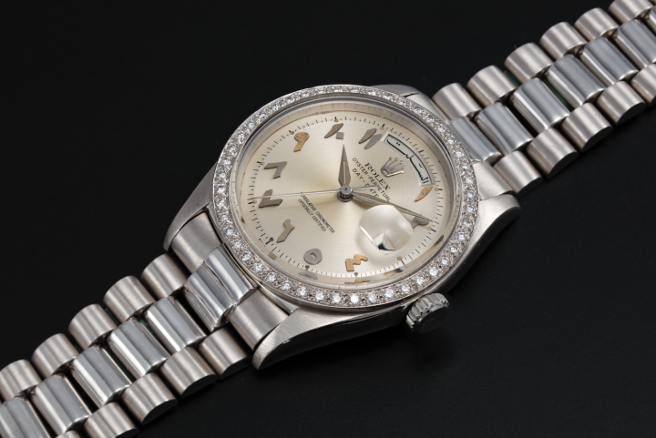Rolex ref 1804 in Platinum with Hindi numerals. Watches with regional relevance are also prized. This timepiece was part of an online watch auction organized from Dubai by Christie's in the spring of 2021.