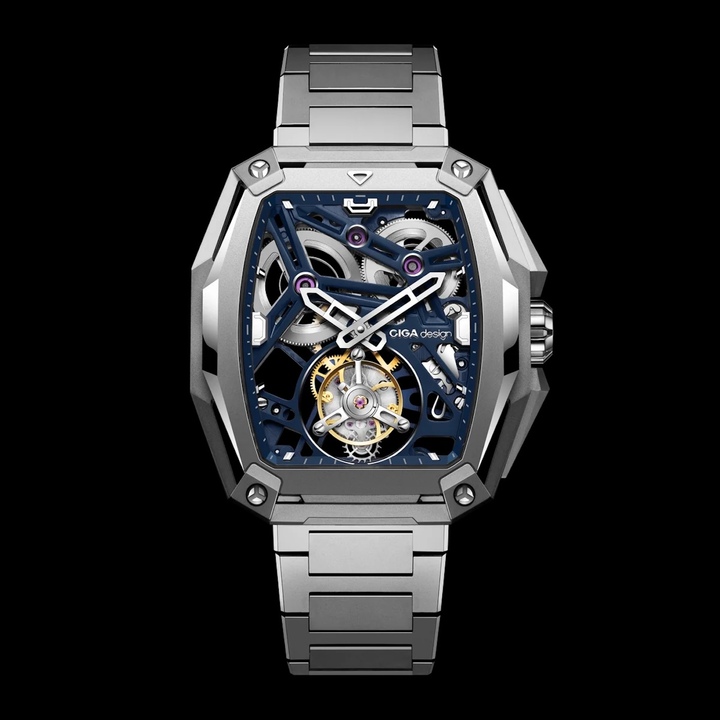 Hunter Tourbillon represents the highest expression of the Hunter line to date - elevating the collection through a self-developed tourbillon calibre, Grade 5 titanium, and a more refined skeleton architecture.