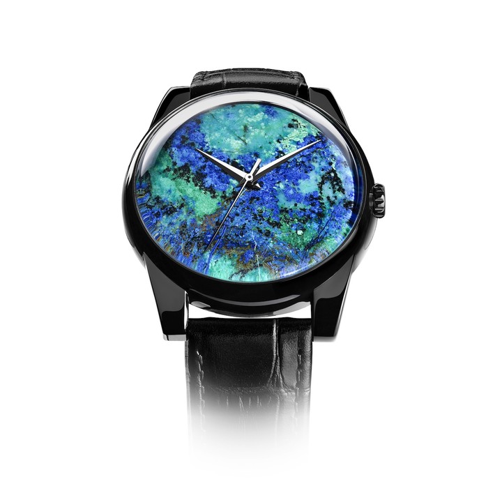 The Dome Earth model with its Crysocholla dial.