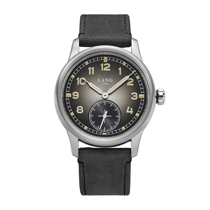 The price of the Field Watch Edition One model, which will be launched this autumn, is expected to be in the range of 3,500 to 4,000 euros.