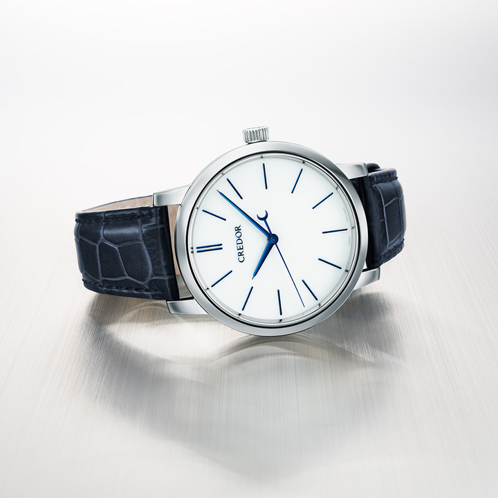The Eichi II was released in 2014 to commemorate both the 40th anniversary of the Credor brand and the 15th anniversary of Spring Drive. This special creation hails from the elite Micro Artist Studio, located within the Seiko Epson Shiojiri facility.