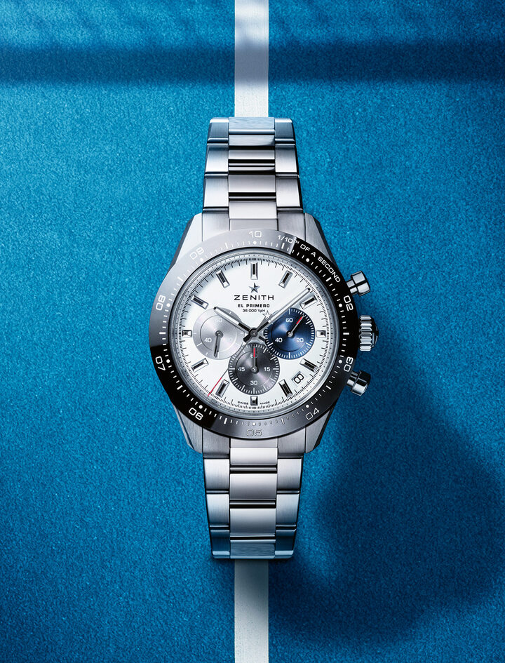 In a sleek and robust 41mm steel case with pump-style pushers, the polished black ceramic bezel sets the new Chronomaster Sport apart from its predecessors. The bold contrast of the 1/10th second scale around the periphery of the dial offers exceptional legibility. 