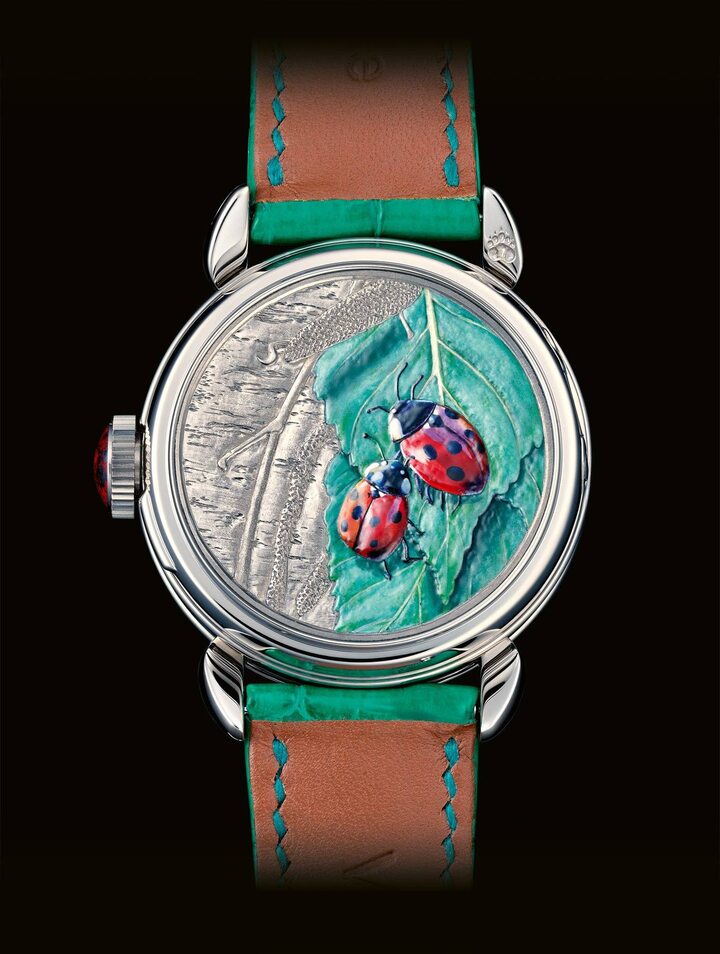 Kari Voutilainen's 28 Kohan watch (2025). Miniature painting of the two ladybirds featured on the back of the case.