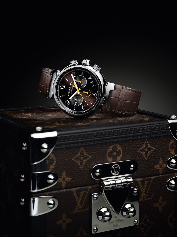 The Louis Vuitton Tambour Twenty exclusive anniversary model features a brown sun-brushed dial across which the long yellow chronograph hand glides – a nod to the colour of the thread historically used in leatherwork. The two elegant sub-dials also make a comeback.