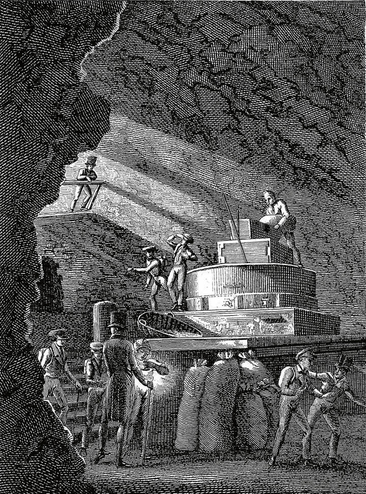 Through gears and an axle, the wheels that turn vertically underground horizontally rotate the millstones above them, at the entrance to the caves, as this nineteenth-century engraving shows.