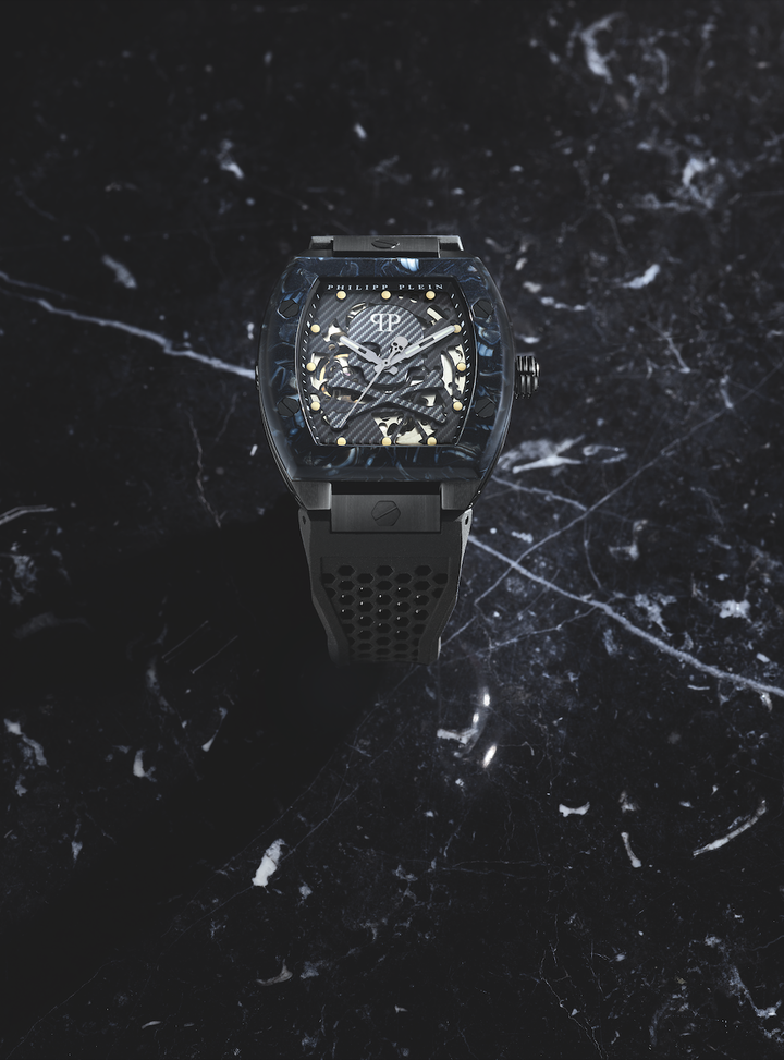 Philipp Plein enters the watch industry with a “maximalist” ()